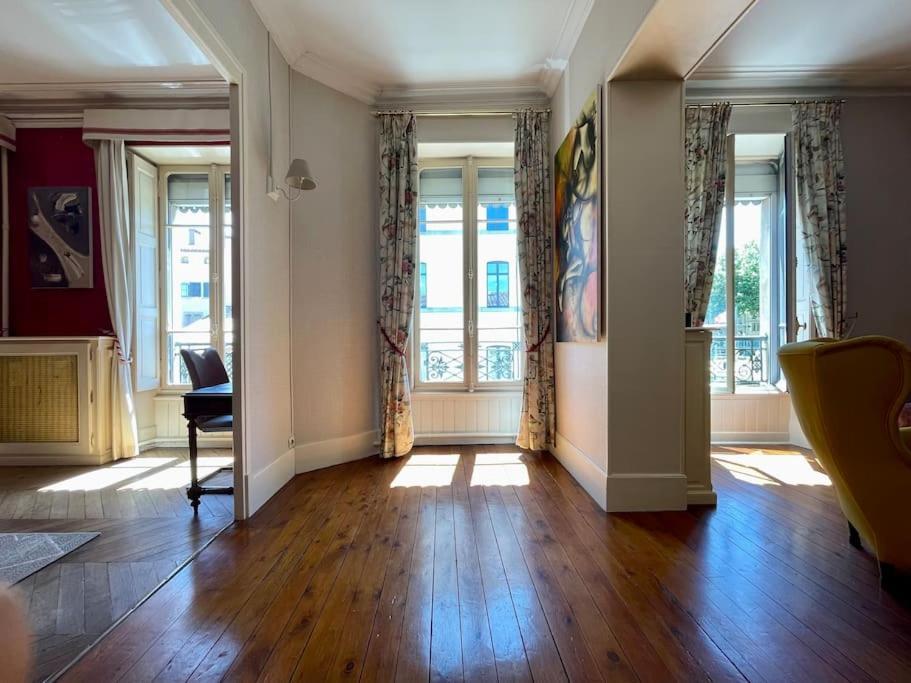 Le Balcon De Gambetta ※ Appartement Carcassonne Buitenkant foto